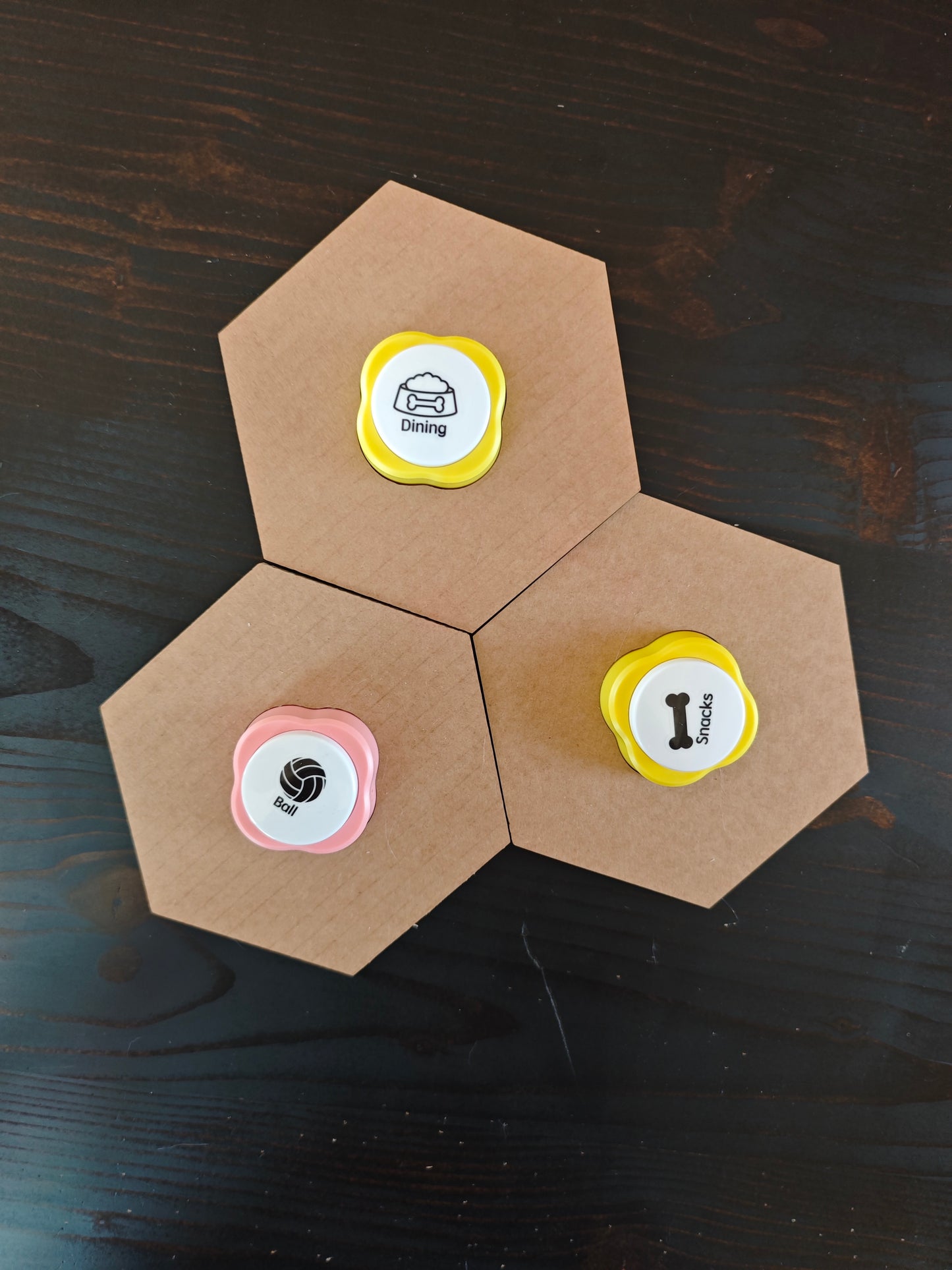 Sada tří mluvících tlačítek